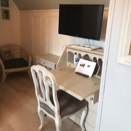 Bed and Breakfast Les Chaumieres Du Pays D'Auge Le Breuil-en-Auge Exterior foto