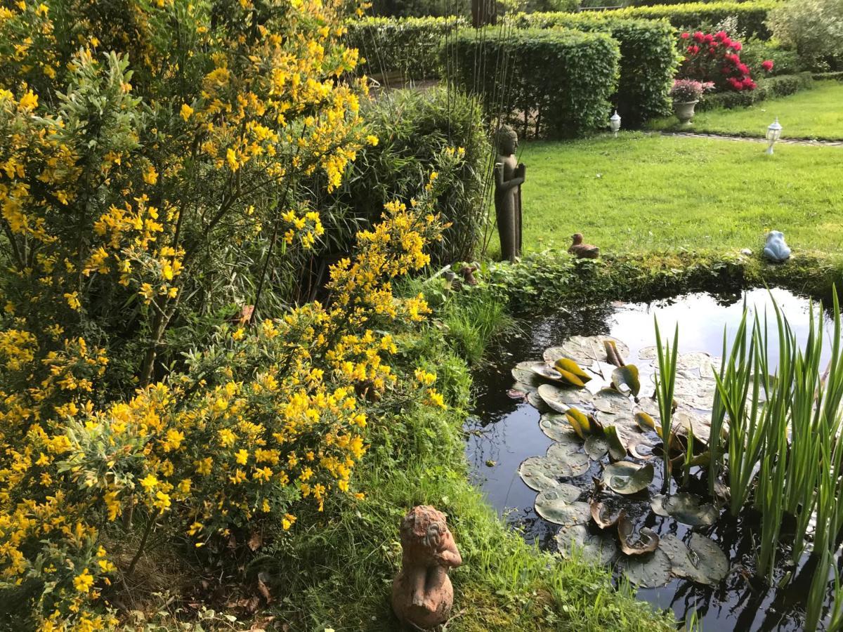 Bed and Breakfast Les Chaumieres Du Pays D'Auge Le Breuil-en-Auge Exterior foto